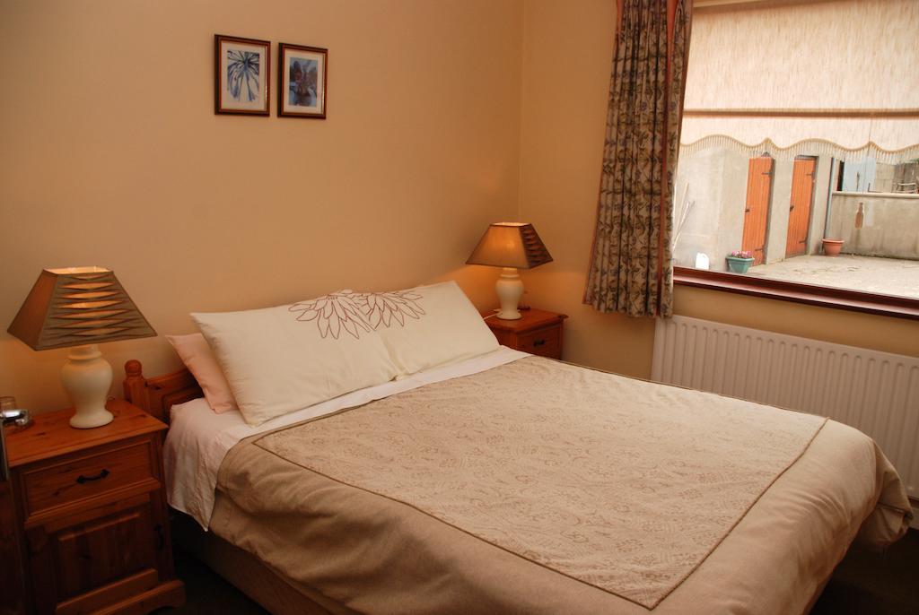 Cradog Farmhouse B&B Urlingford 객실 사진